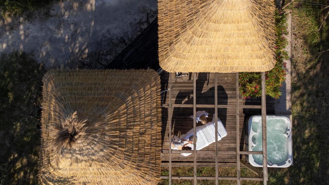 Le Mas Du Terme Barjac  Buitenkant foto